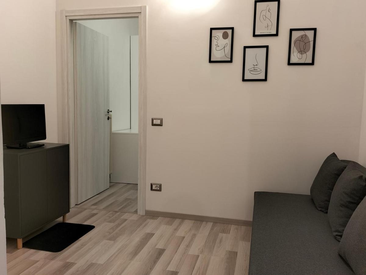 Casa Nax Apartment Terni Bagian luar foto