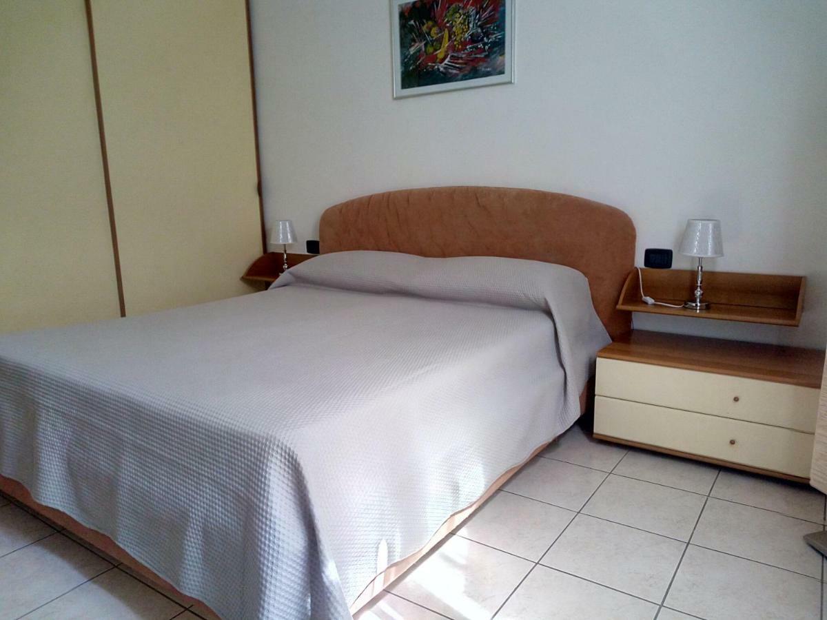 Casa Nax Apartment Terni Bagian luar foto