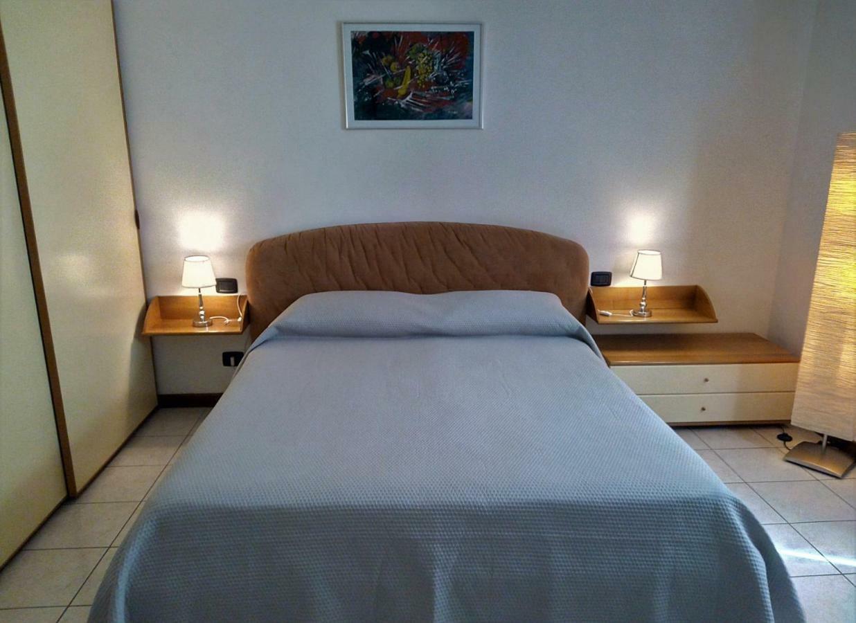 Casa Nax Apartment Terni Bagian luar foto